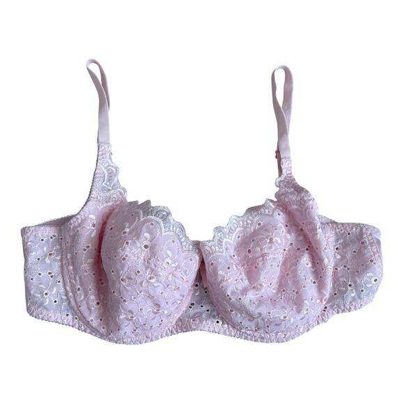 Victoria's Secret Pink Eyelet Balconette Bra Romantic Feminine Cottage 38C NWT - Picture 1 of 8
